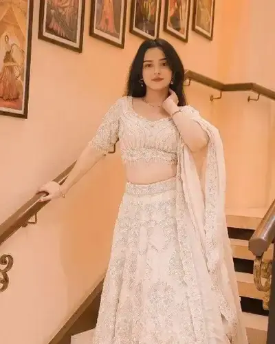 Escort Chiknayakanhalli